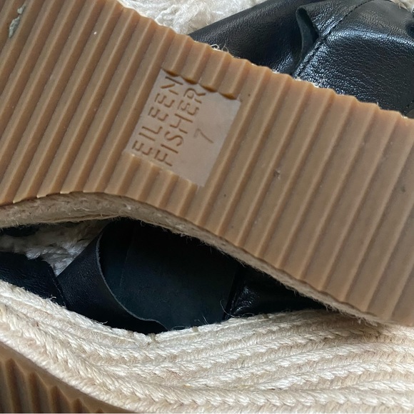 Eileen Fisher Willow Espadrille Wedge Sandals Tumbled Leather Black Size 7 - Picture 7 of 9